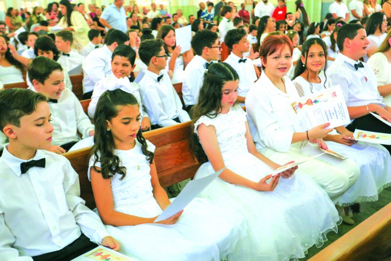 Primeira Eucaristia na Igreja Matriz